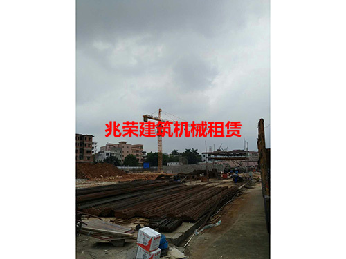 动臂塔吊和普通塔吊有什么区别？