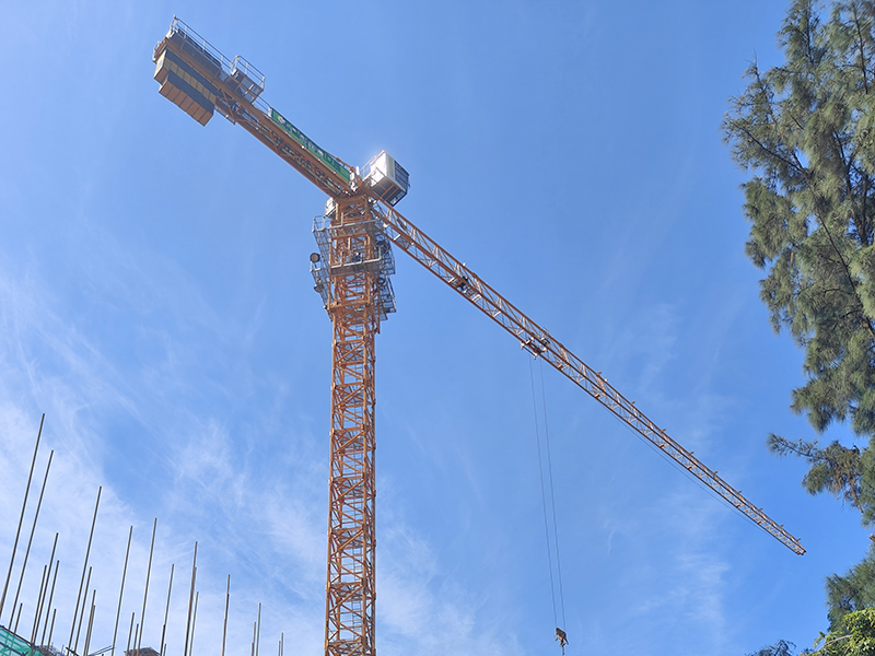 建筑物料提升机